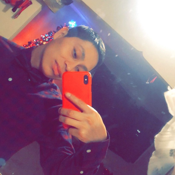 Meet your Posher, Élio - Picture 2 of 2